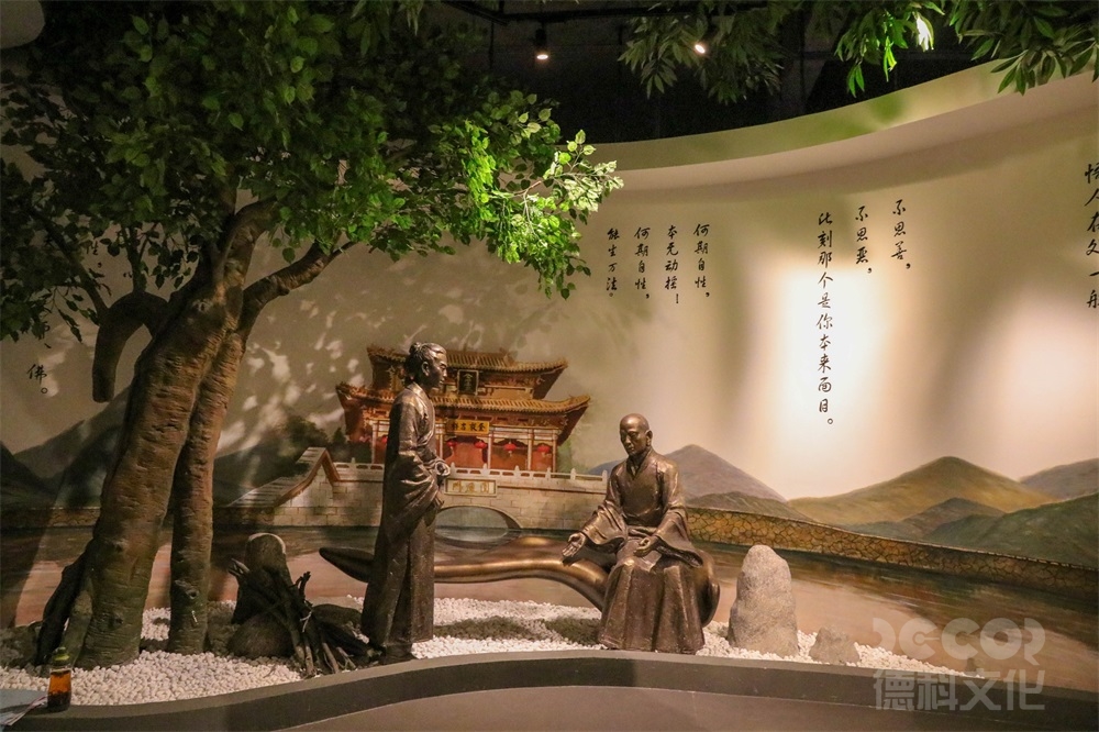 博物館裝修如何在展廳中創(chuàng)造出與展品歷史背景相符的環(huán)境和氛圍？